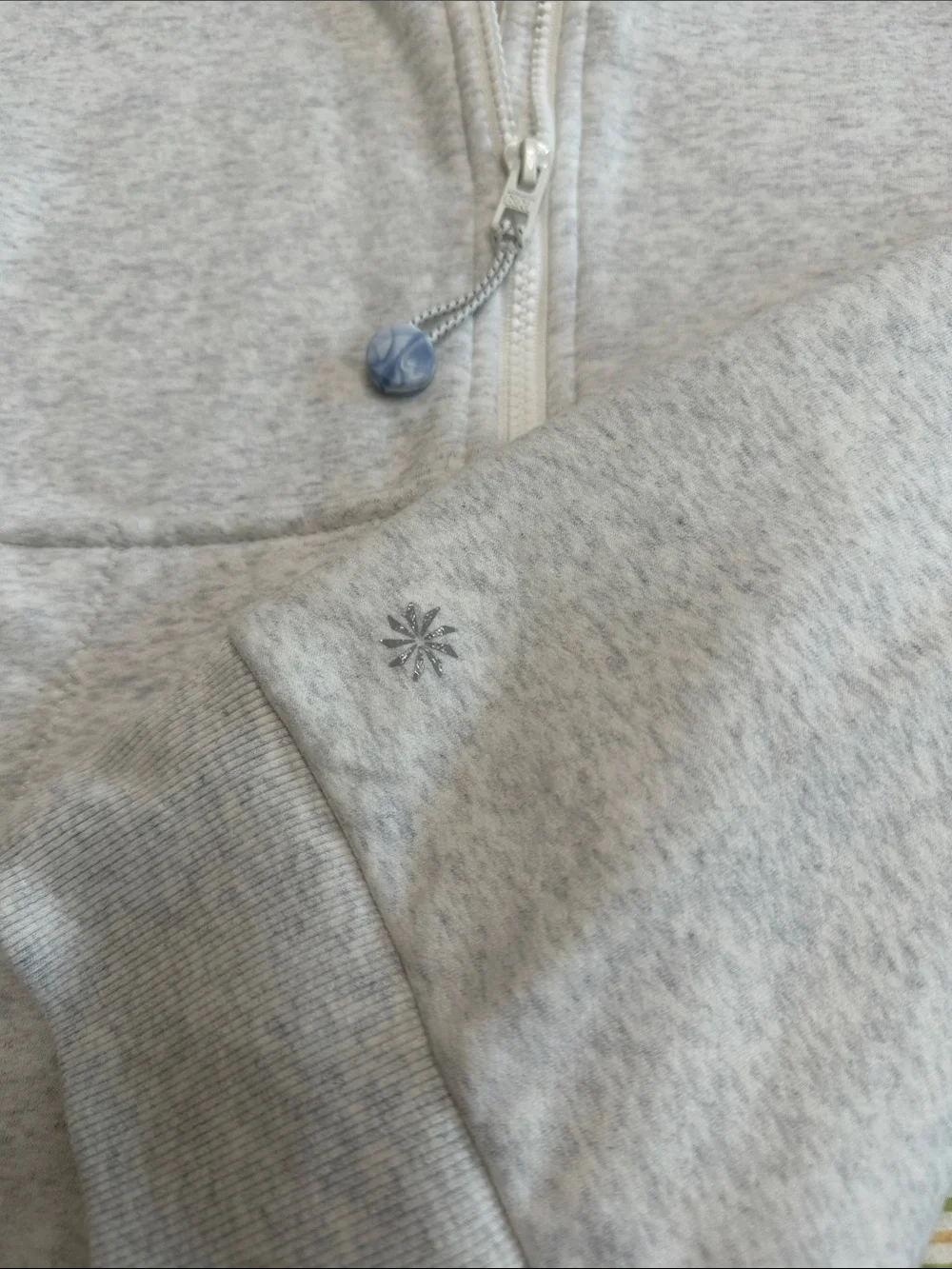 lululemon athletica Girls' Light Gray Hooded Zip Sweatshirt and Joggers Set